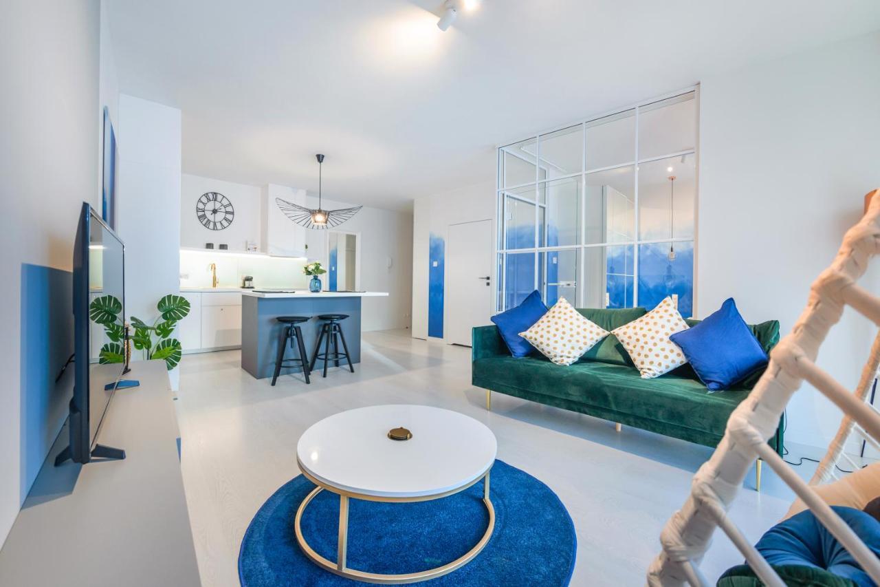Apartamenty Sun & Snow Riverfront غدانسك المظهر الخارجي الصورة