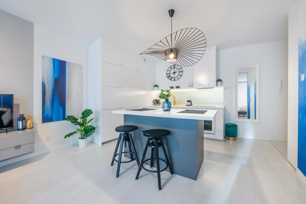 Apartamenty Sun & Snow Riverfront غدانسك المظهر الخارجي الصورة